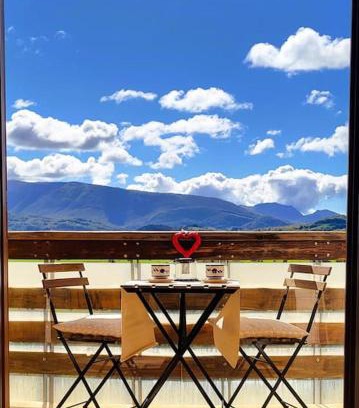 Rocca di Cambio Apartment | Attico e super attico panoramico