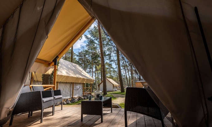 Zutendaal RV Rental | Attractive Tent Lodge Maastricht at 16 km
