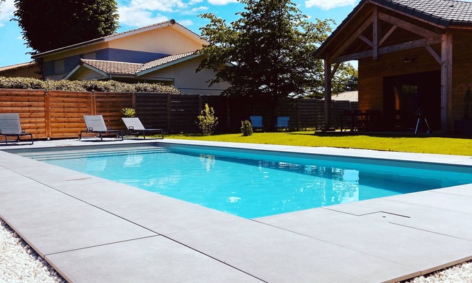 Saint-Aubin-de-Medoc Cottage | Au Cottage du Médoc : Le Gîte Montana Pour 4 Personnes