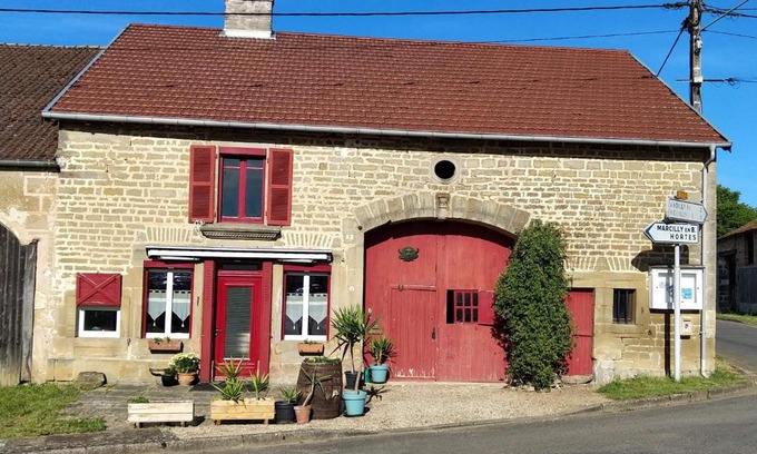 Celles-en-Bassigny House | Au grain de Celles