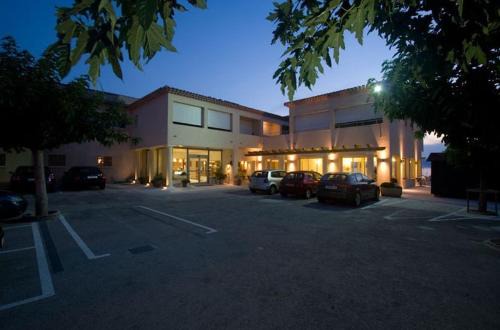 Saint-Cyr-sur-Mer Hotel | Au Tapis de Sable