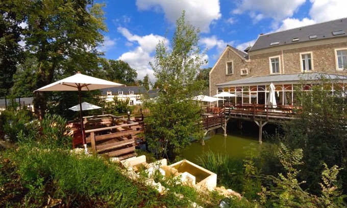 Saint-Quentin-en-Yvelines Hotel | Auberge du Manet