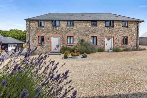 Barnstaple House | Austen Cottage - Swanmoor Grange