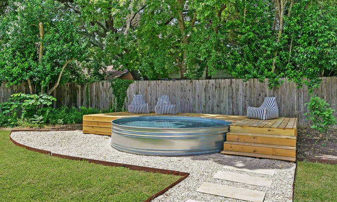 South Manchaca House | Austin Oasis – Zilker, Downtown, Pool, 3 Bedroom