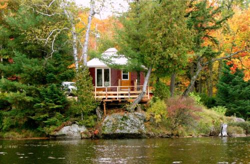 Mauricie Other | Aux Berges du lac Castor