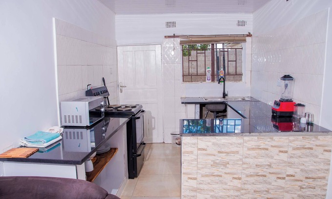 Livingstone Apartment | Avery's Perch Livingstone