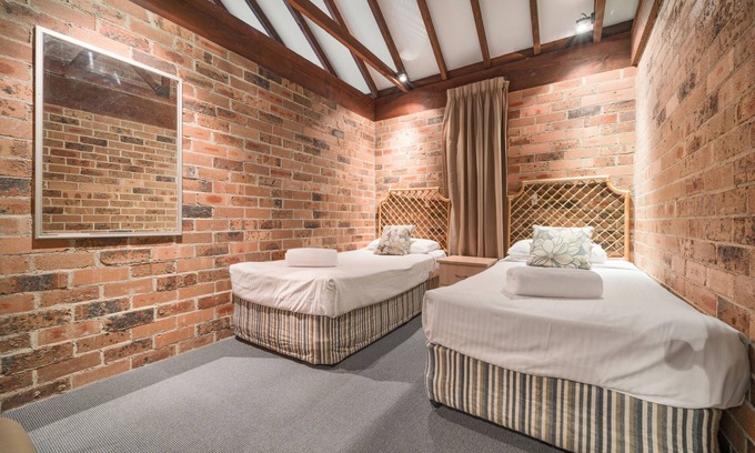 Avoca Beach Hotel | Avoca Beach Hotel