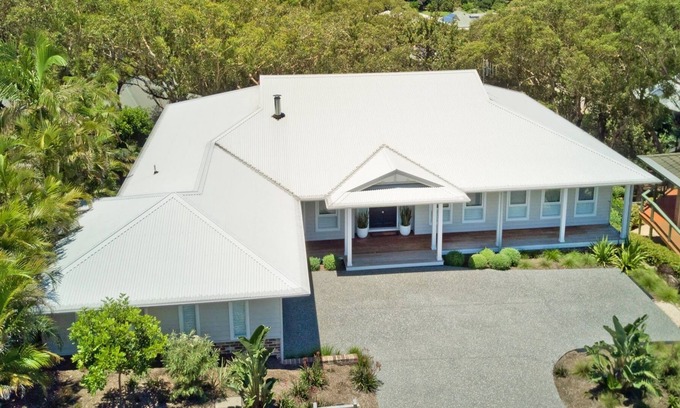 Dunbogan House | Award winning luxury beach house