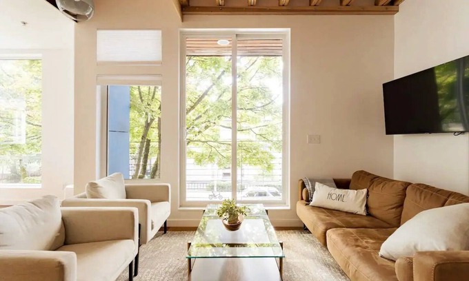 Central District House | Award-winning Urban Eco Loft in Central Seattle