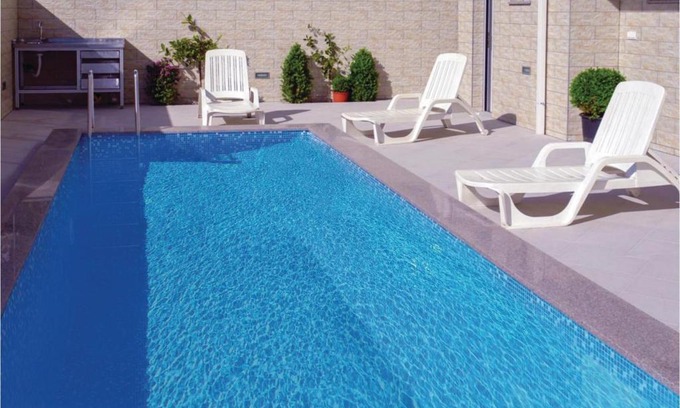 Rozino Apartment | Awesome apartment in Budva with 2 Bedrooms, WiFi and Outdoor swimming pool