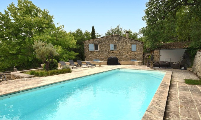 Goult House | Awesome home in Goult with WiFi
