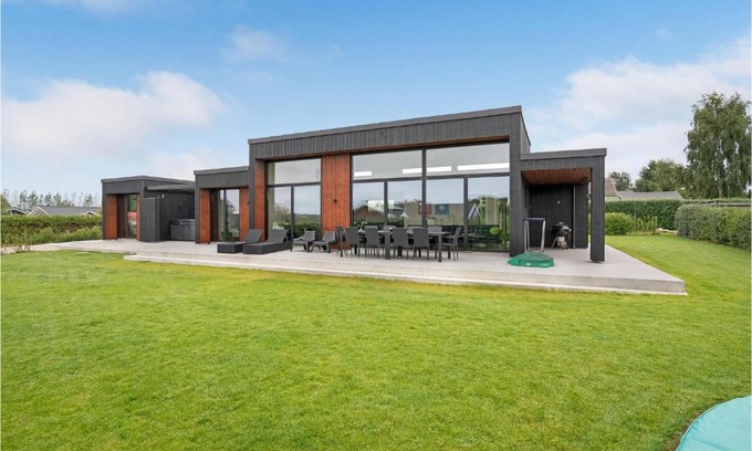 Flovt Strand House | Awesome Home In Haderslev With Sauna