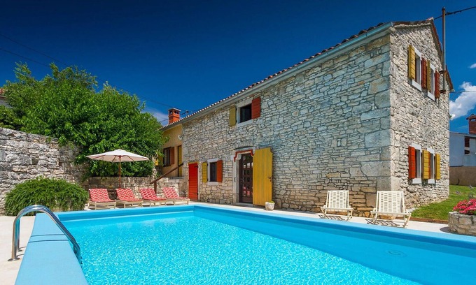 Bokordici House | Awesome home in Svetvincenat with sauna