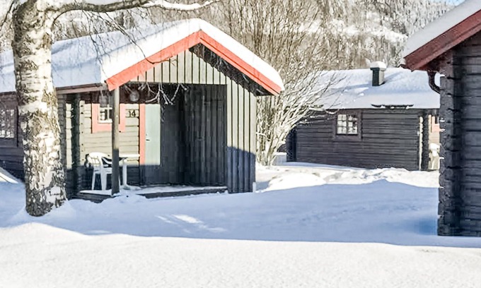 Syssleback House | Awesome home in Sysslebäck with kitchen
