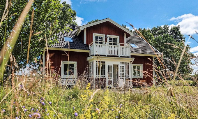 Alvesta Municipality House | Awesome home in Vislanda with WiFi