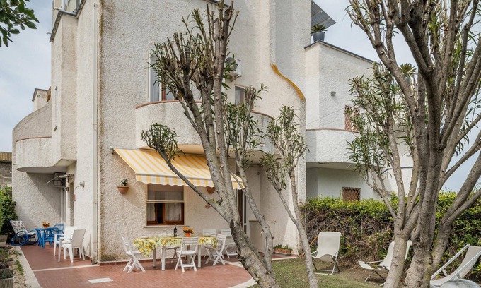 Lido di Tarquinia House | Awesome home in Tarquinia Lido (VT)