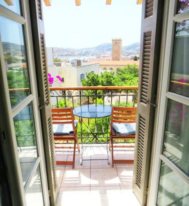 Ermoupoli House | Axilleion Boutique Hotel