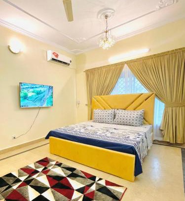 Islamabad Bed & Breakfast | Ayyan Cottage G 10-2