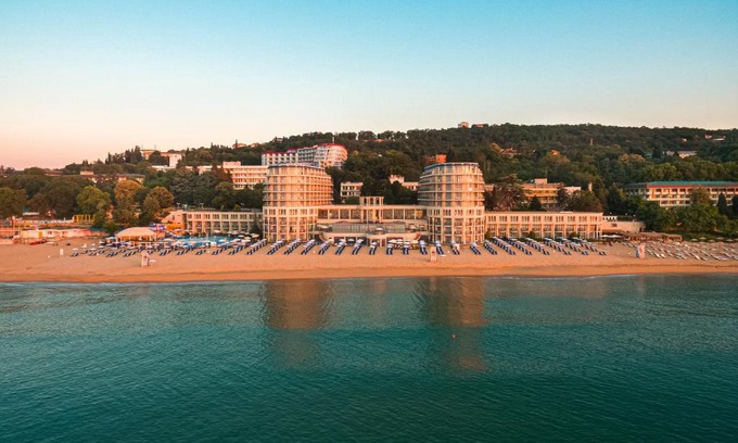 Saints Constantine and Helena Hotel | Azalia Beach Hotel Balneo & SPA