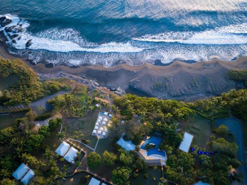 Playa Azul Hotel | Azul Hotel & Retreat