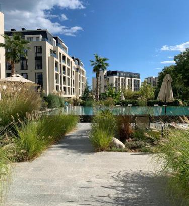 Saints Constantine and Helena Apartment | Azur Premium 1