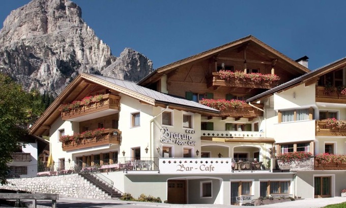 Corvara in Badia Hotel | B&B Bracun