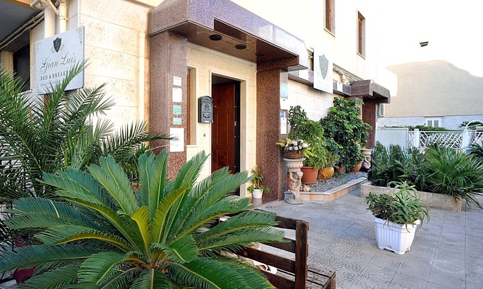 Fasano Bed & Breakfast | B&B Gianluis