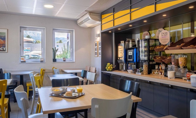 Argonay Hotel | B&B HOTEL Annecy Argonay