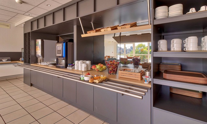 Lescar Hotel | B&B HOTEL Pau Lescar