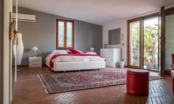 Ottaviano Bed & Breakfast | B&B In the Garden