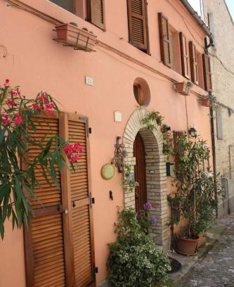 Fermo Bed & Breakfast | B&B MAMMA ARI