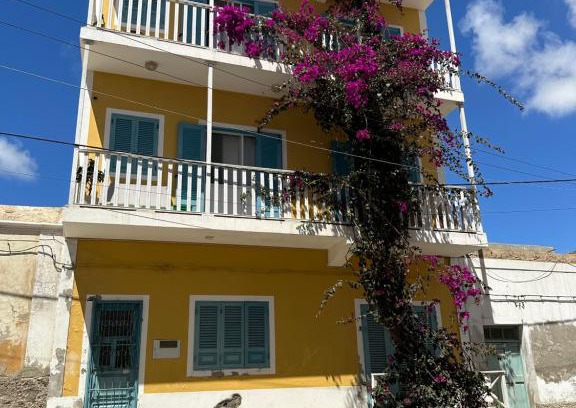 Sal Rei Bed & Breakfast | B&B Mi Ma Bo, Sal Rei, Boa Vista, Cape Verde, FREE WI-FI