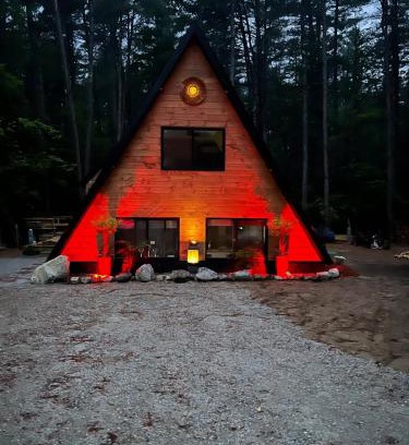 Tamworth House | Baby Chocorua