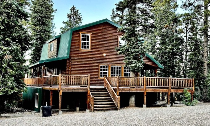 Duck Creek Village Cabin | Backwoods Bonanza BIG Cabin and Hot Tub!