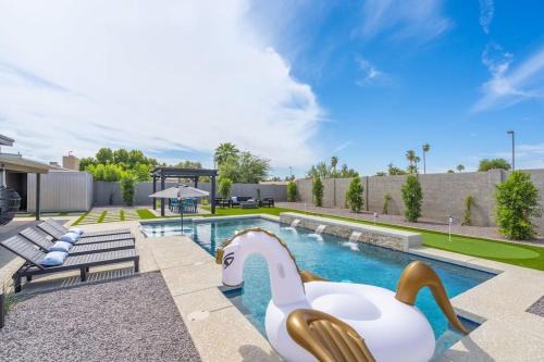 Camelback East House | BackyardOasis - FamilyRetreat Villa - HeatedPool