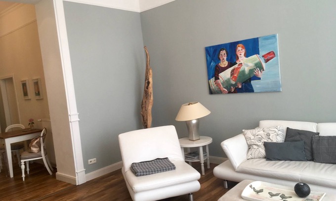 Bad Nauheim Apartment | Bad Nauheim Am Park 1, stylish vacation apartment near the spa gardens