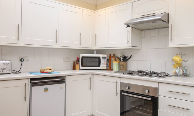 Weymouth Cottage | Badbury Lodge