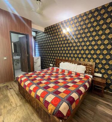 Malviya Nagar Hotel | bagoon inn