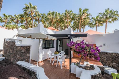 Bahia Calma Apartment | Bahia Calma Beach