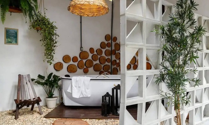 Campeche Norte Ski Chalet | Balinesa Cabana Meio uma Floresta Encantada!