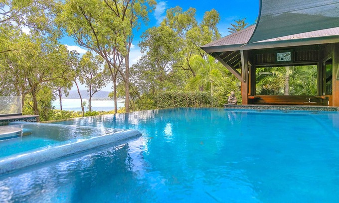 Woodwark House | Balinese Resort Style House, sea views, wet edge pool