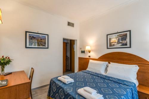 Rione XVIII Castro Pretorio Hotel | Baltik Guesthouse