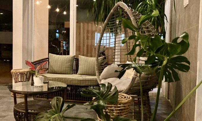 Puerto Princesa City Centre Hotel | Bambu Suites