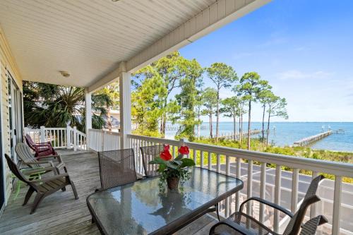 East End House | Banana Bay-East End of SGI Bayfront, Pool, Dock