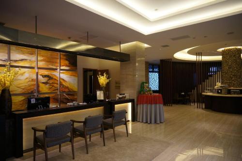 Shanghai Hotel | Baolong Homelike Hotel Shanghai - Changxing Branch