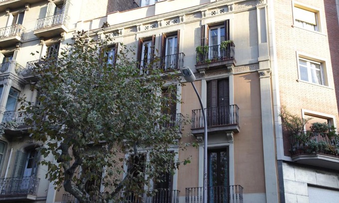 L'Antiga Esquerra de l'Eixample Apartment | Barcelona Eixample