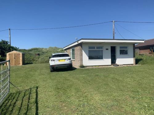 Irstead House | Barley Break - Beach Cottage