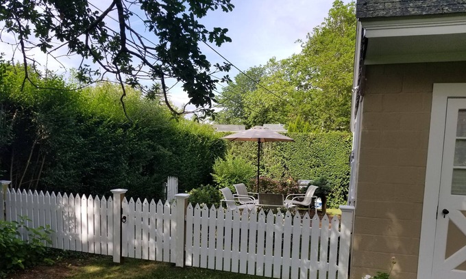 Fifth Ward Cottage | Barn Converted to a Charming Cottage