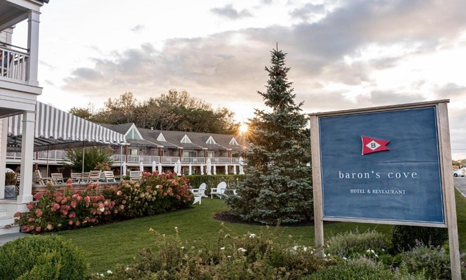 Sag Harbor Hotel | Baron's Cove