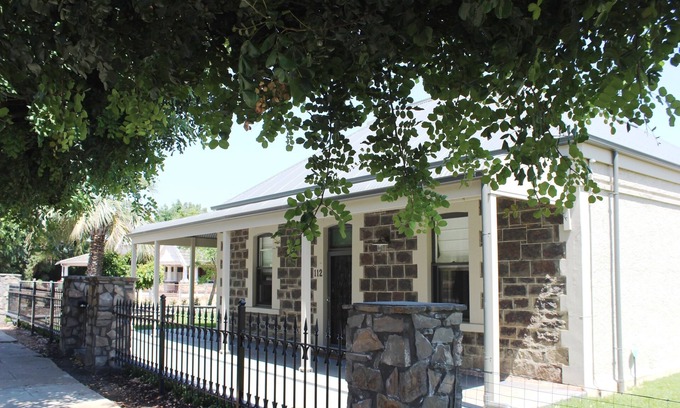 Tanunda House | Barossa Bed & Breakfast